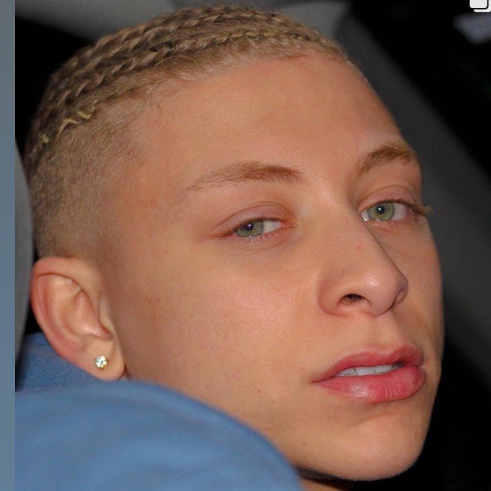 Meet your Posher, Alexander